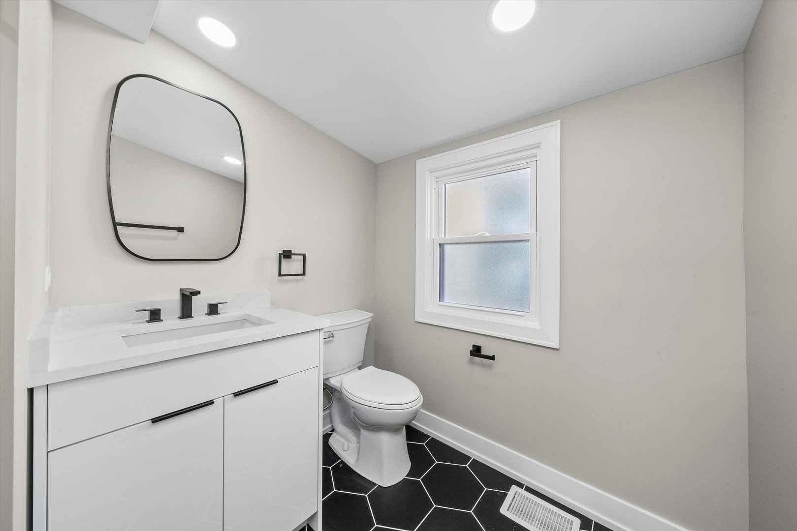 3006 North Sayre Avenue Chicago, IL 60634 - Photo 30 of 51