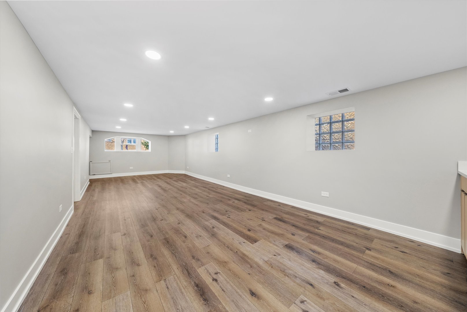 3006 North Sayre Avenue Chicago, IL 60634 - Photo 35 of 51