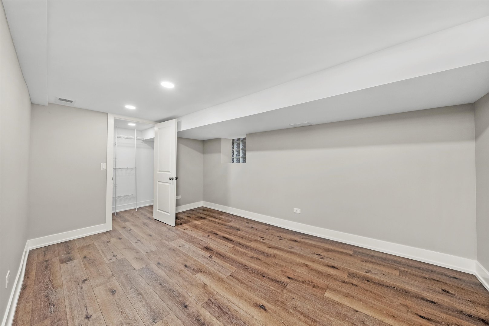 3006 North Sayre Avenue Chicago, IL 60634 - Photo 39 of 51