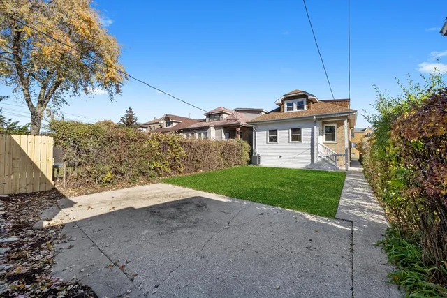 $649,000 | 3006 North Sayre Avenue, Chicago, IL 60634