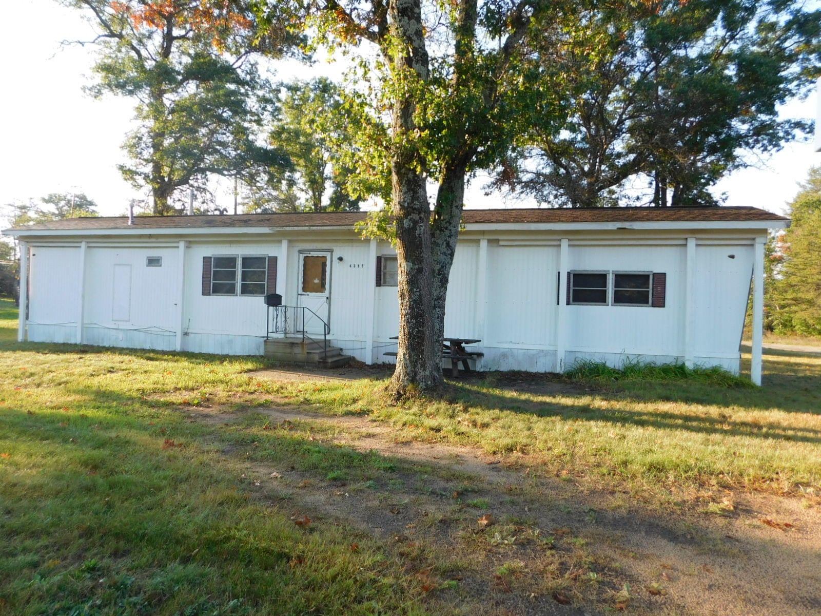 4395 West Pinecrest Road Grayling, MI 49738 - Photo 3 of 18 Gallery Image 3