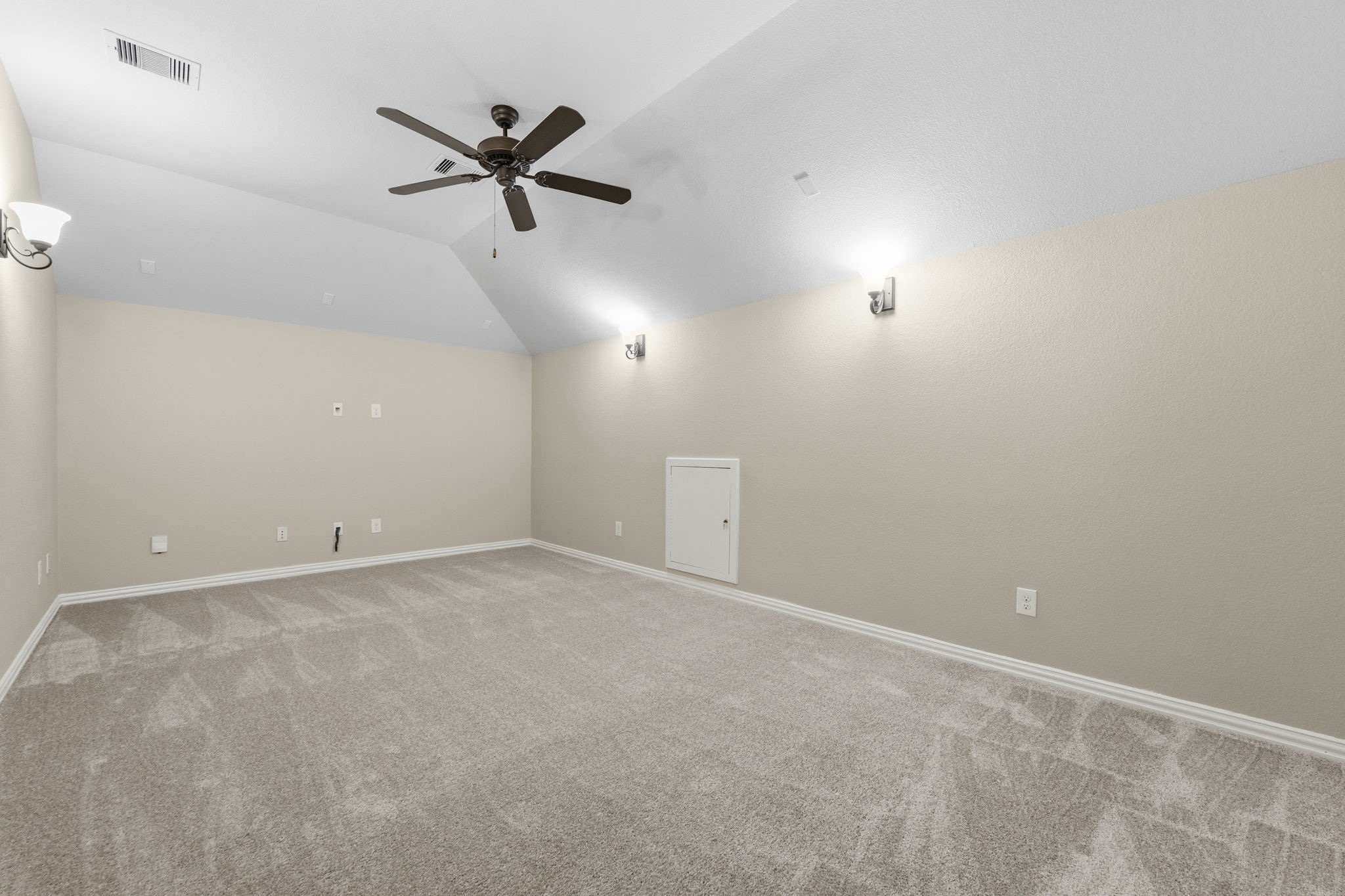 25210 Gaddis Oaks Drive Spring, TX 77389 - Photo 28 of 50 This Media Room is a movie-buffs dream! Surround sound speaker wiring, sloped ceiling, new lush carpeting, fresh paint, ceiling fan, and dimmable wall sconce lighting the ultimate viewing atmosphere!