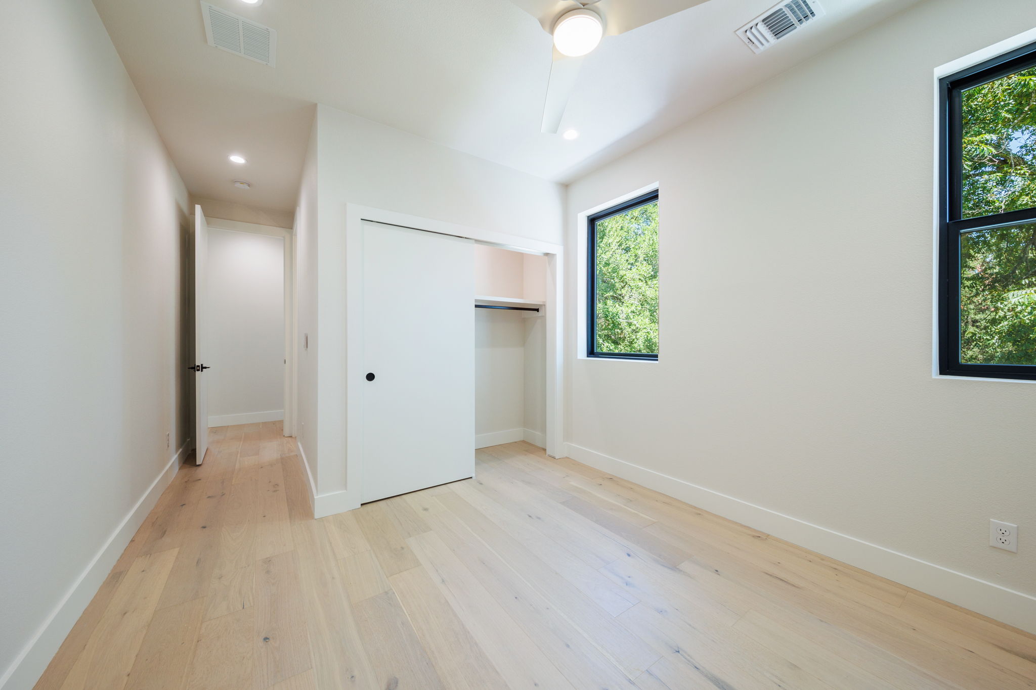 6315 Del Monte Road, Unit A Austin, TX 78741 - Photo 24 of 37 Gallery Image 24