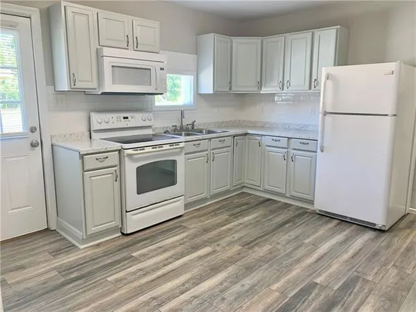 $1,500 | 2337 Plaza Drive, Chalmette, LA 70043