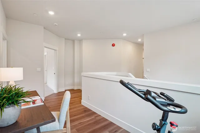 $1,074,990 | 6406 213th (lot 2) Avenue East, Bonney Lake, WA 98391