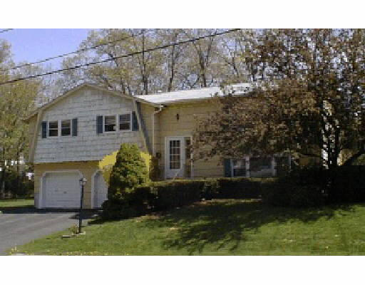 29 Glovers Brook Road Randolph, MA 02368 - Photo 1 of 1 Gallery Image 1