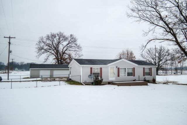 1143 Miller Road Plainwell, MI 49080 - Photo 3 of 24 untitled shoot-0050