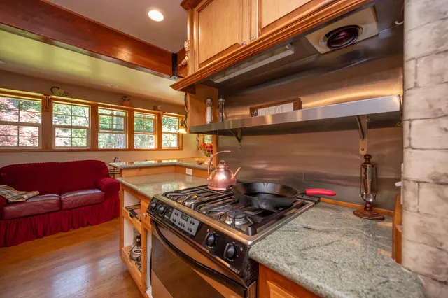 $980,000 | 4205 Falcon Lane, Camino, CA 95709