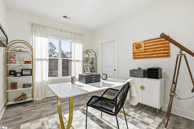 $389,900 | 221 Lenhardt Road, Easley, SC 29640