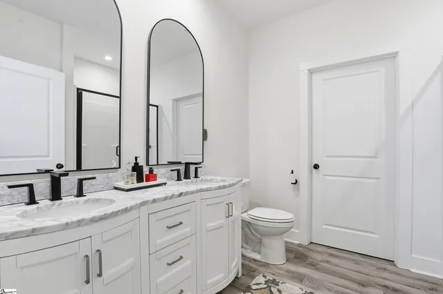 $389,900 | 221 Lenhardt Road, Easley, SC 29640