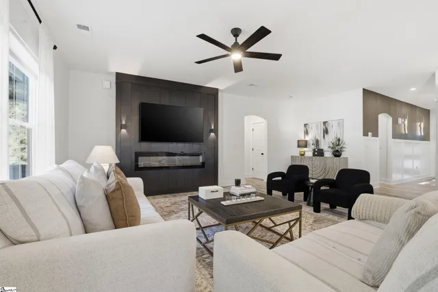 $389,900 | 221 Lenhardt Road, Easley, SC 29640