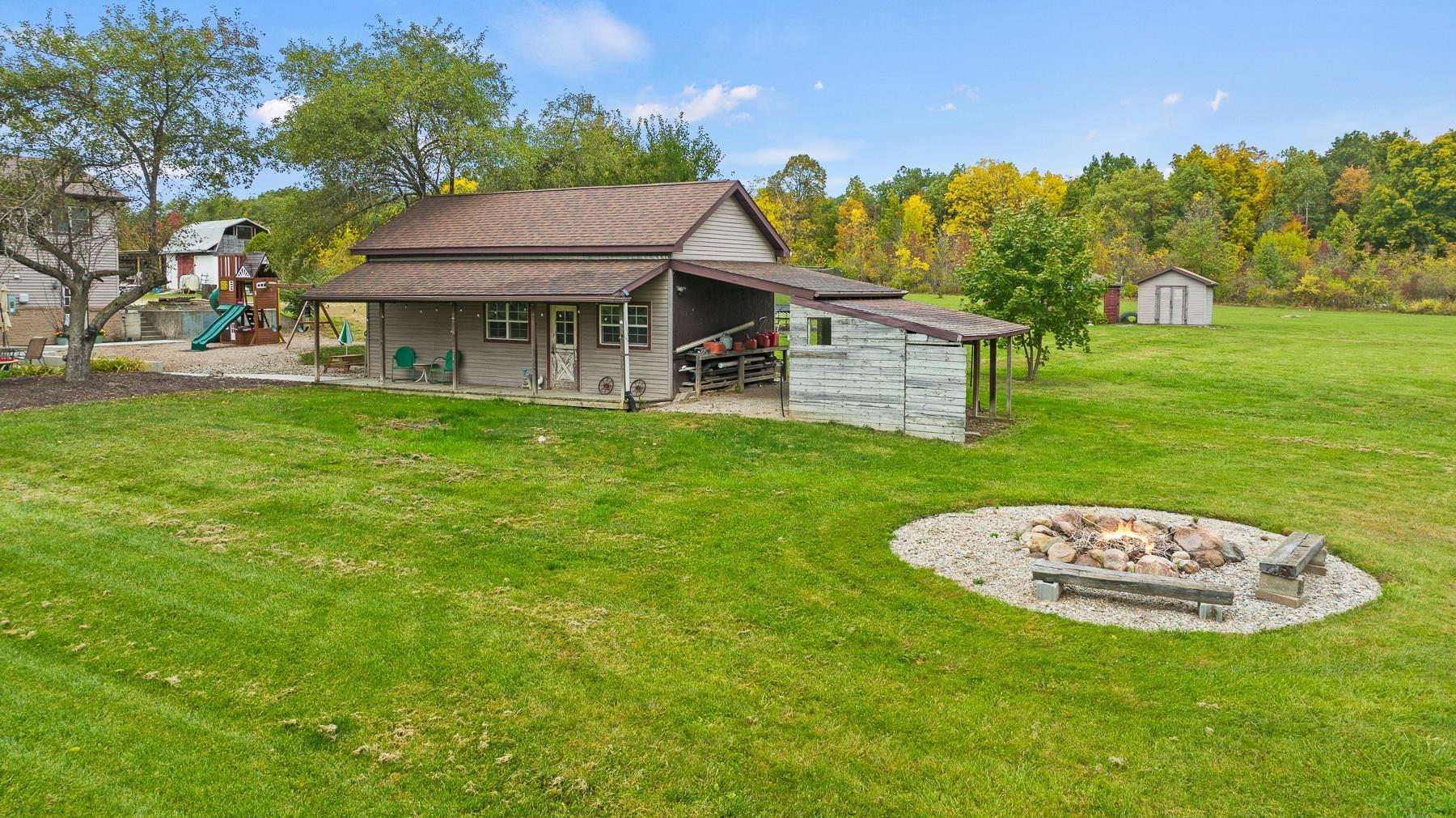 9016 Kress Road Roanoke, IN 46783 - Photo 5 of 36 Gallery Image 5
