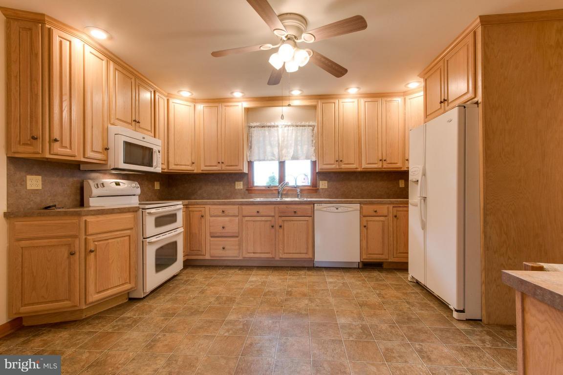 333 North Penryn Road Manheim, PA 17545 - Photo 13 of 28 Gallery Image 13