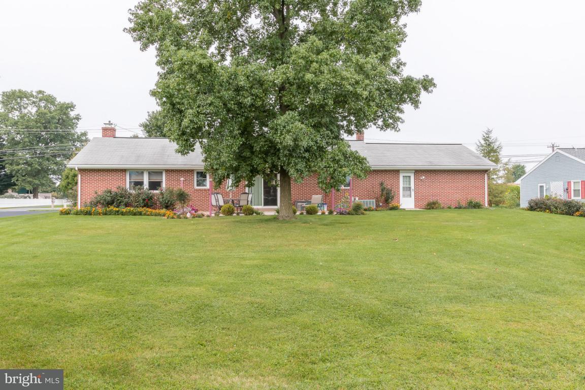 333 North Penryn Road Manheim, PA 17545 - Photo 4 of 28 Gallery Image 4