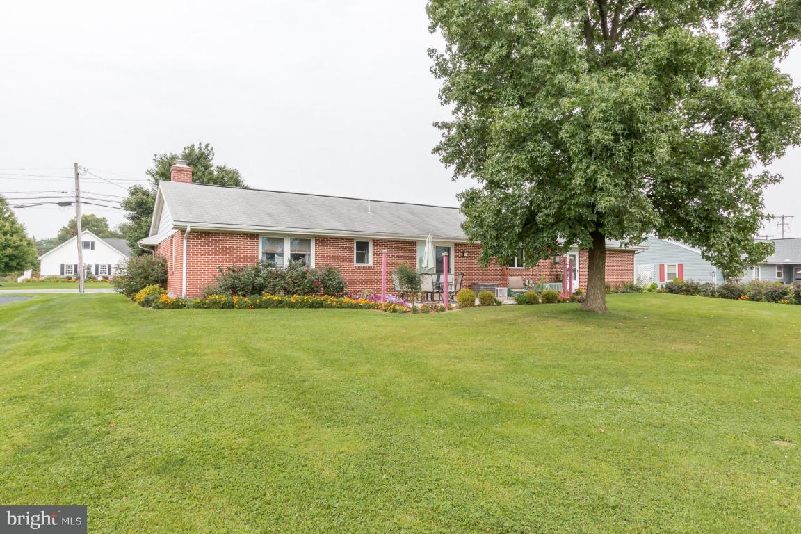 333 North Penryn Road Manheim, PA 17545 - Photo 5 of 28 Gallery Image 5