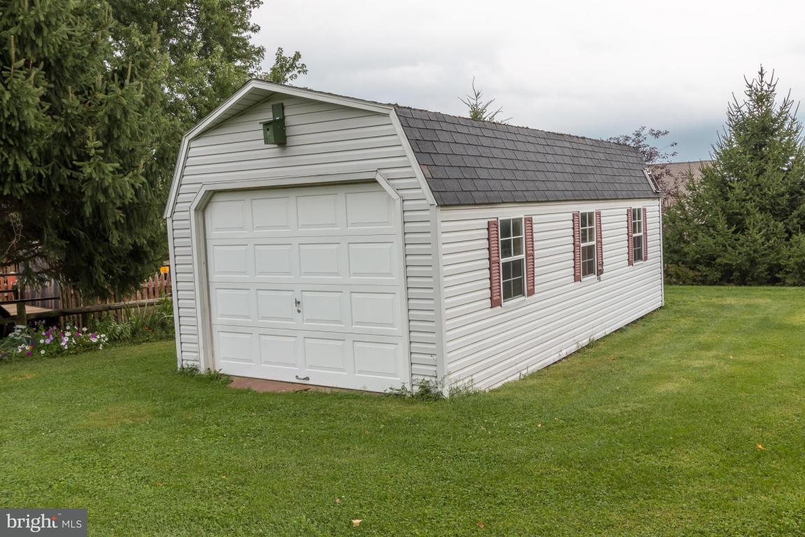 333 North Penryn Road Manheim, PA 17545 - Photo 6 of 28 Gallery Image 6