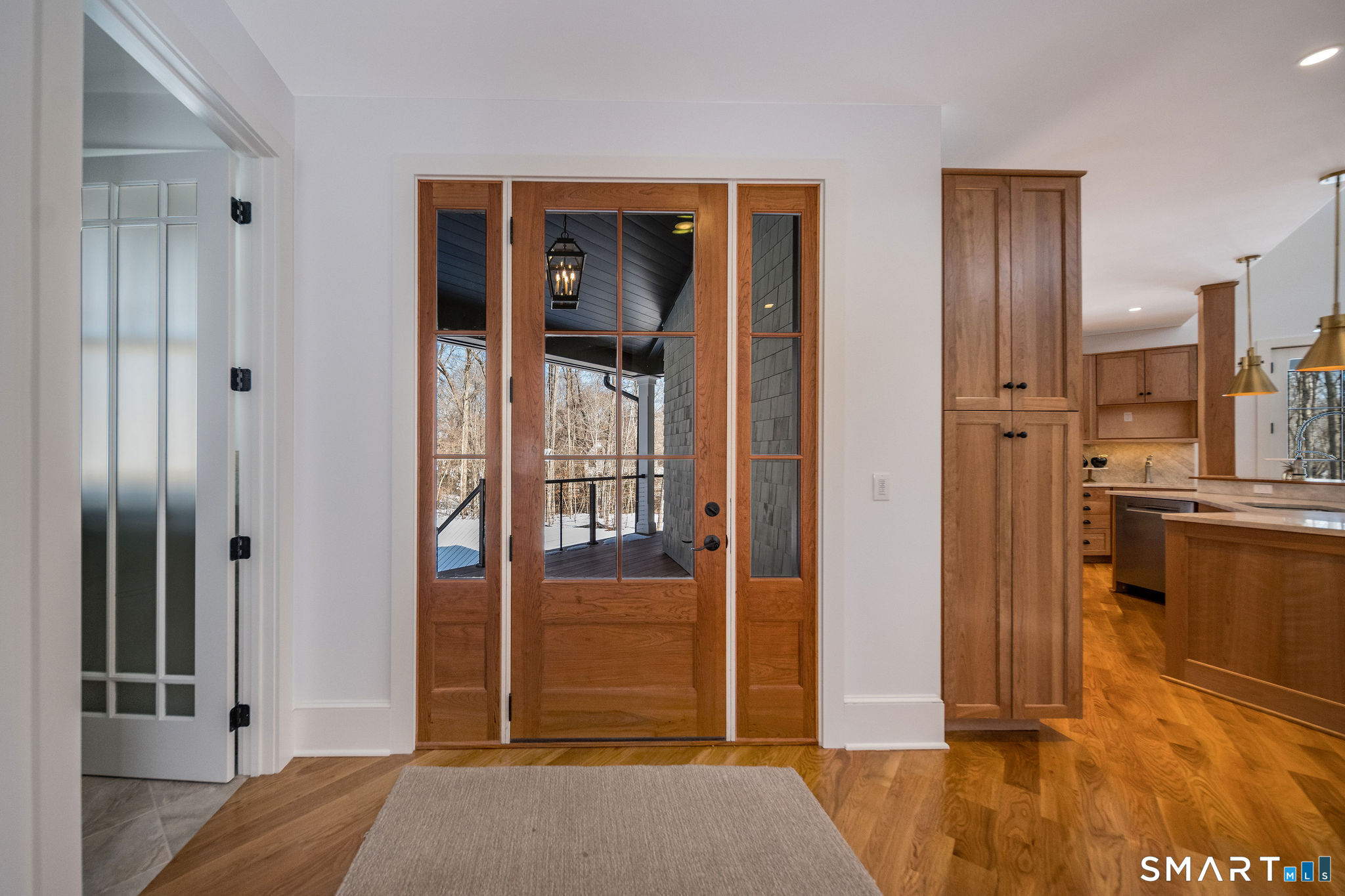 81 Strawberry Hill Road Madison, CT 06443 - Photo 4 of 36