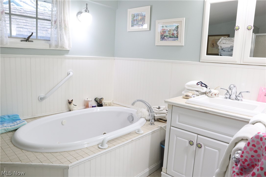 10286 Wilson Mills Road Chardon, OH 44024 - Photo 41 of 41 A spacious primary bathroom, with soaking tub and shower