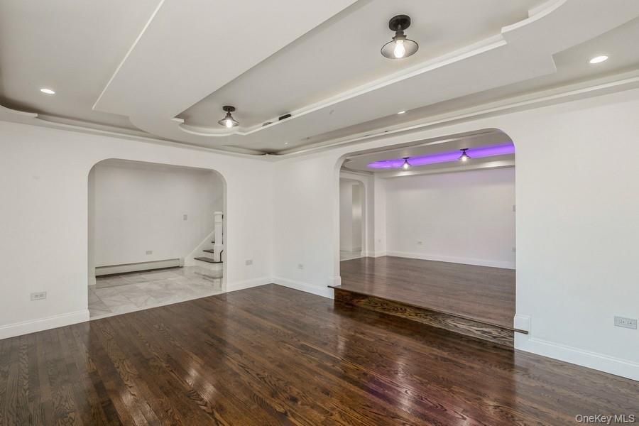 66 Wicks Path Commack, NY 11725 - Photo 6 of 24