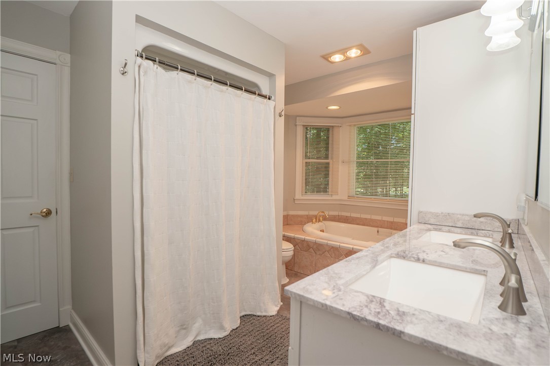 2332 Porter Road Atwater, OH 44201 - Photo 24 of 50 Primary Bathroom