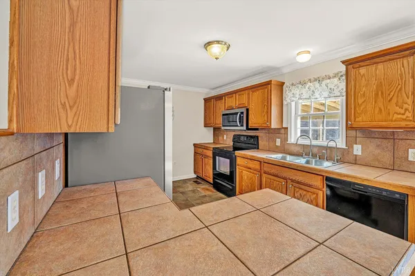 $364,900 | 1840 Bluewater Drive, Moneta, VA 24121