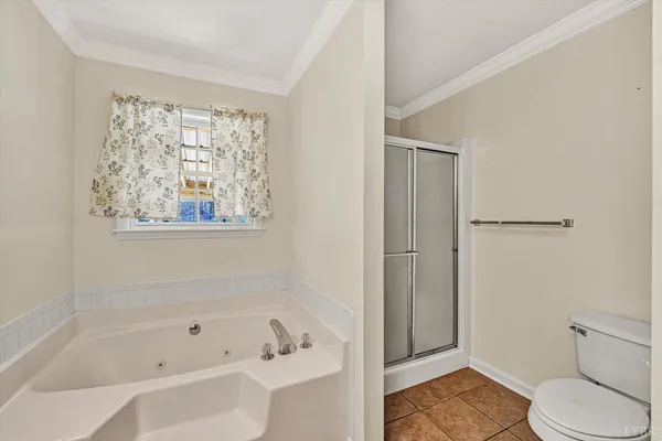 $364,900 | 1840 Bluewater Drive, Moneta, VA 24121