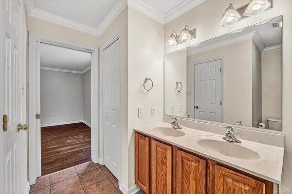 $364,900 | 1840 Bluewater Drive, Moneta, VA 24121