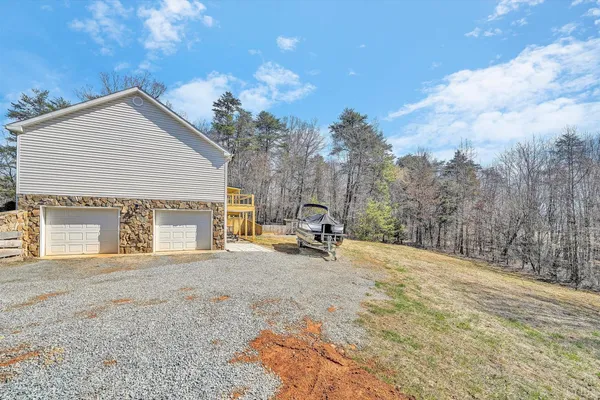 $364,900 | 1840 Bluewater Drive, Moneta, VA 24121