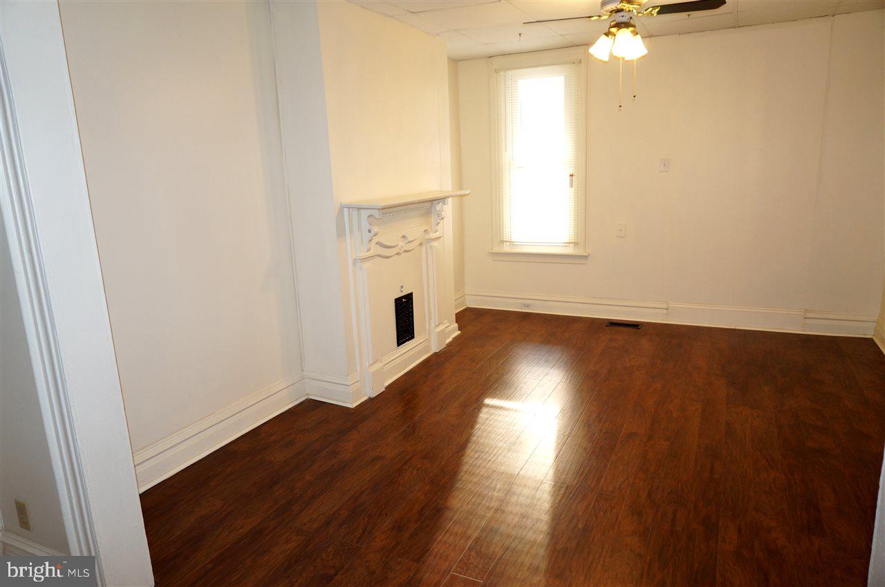 604 East Middle Street Hanover, PA 17331 - Photo 3 of 28 Gallery Image 3