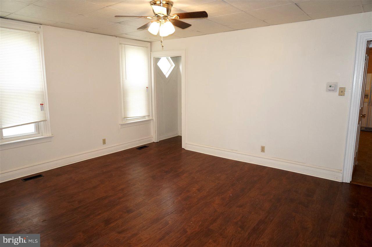 604 East Middle Street Hanover, PA 17331 - Photo 6 of 28 Gallery Image 6
