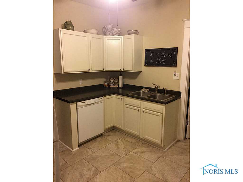 703 Perry Street Defiance, OH 43512 - Photo 10 of 20 Gallery Image 10