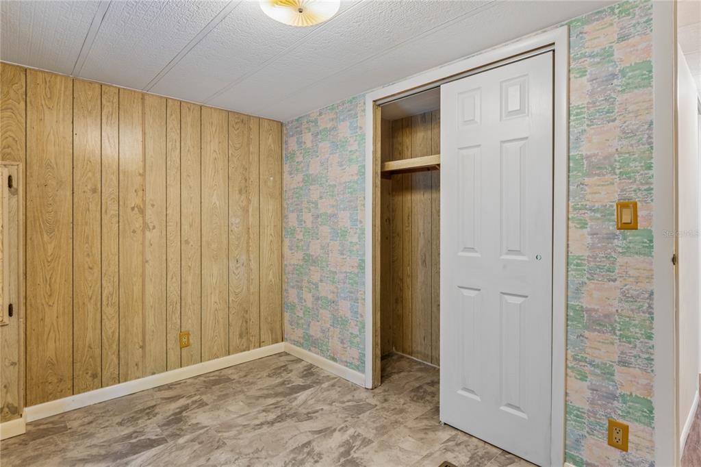 6601 Sutherland Avenue New Port Richey, FL 34653 - Photo 25 of 42