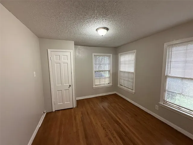 $1,650 | 1018 East Waco Avenue, Dallas, TX 75216