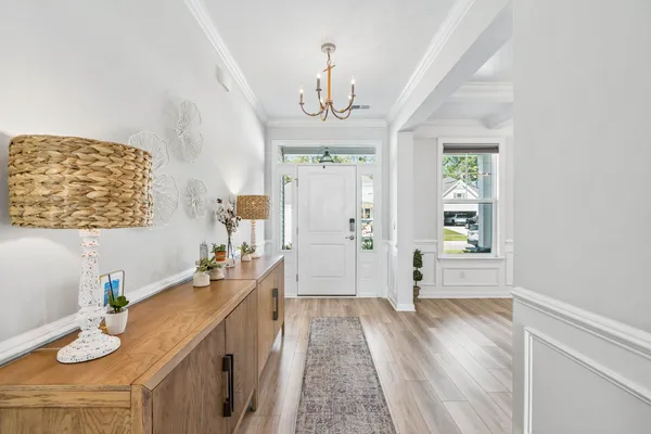 $609,000 | 407 Rowley Lane, Summerville, SC 29486