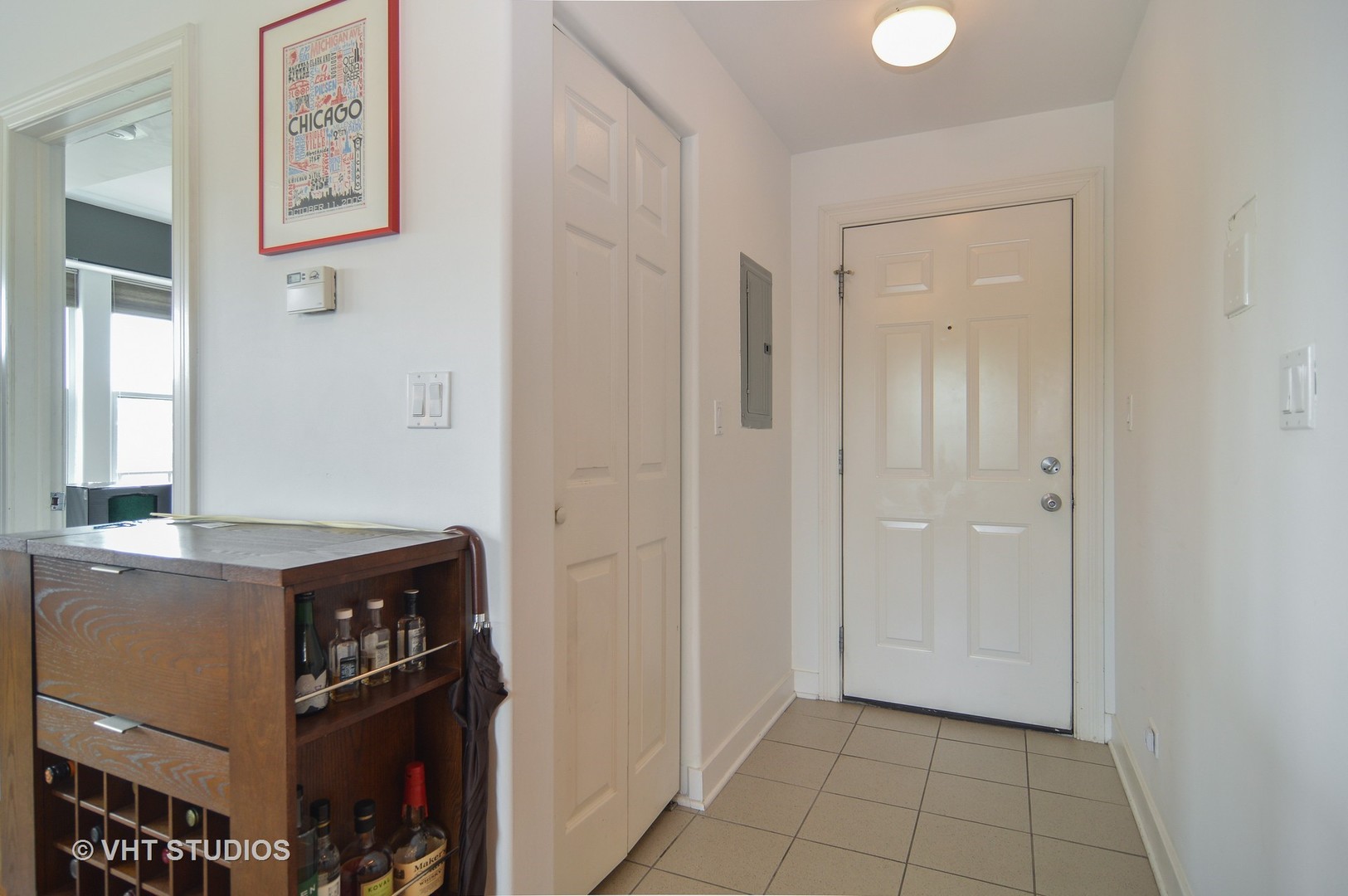 4335 West Irving Park Road, Unit 203 Chicago, IL 60641 - Photo 2 of 7
