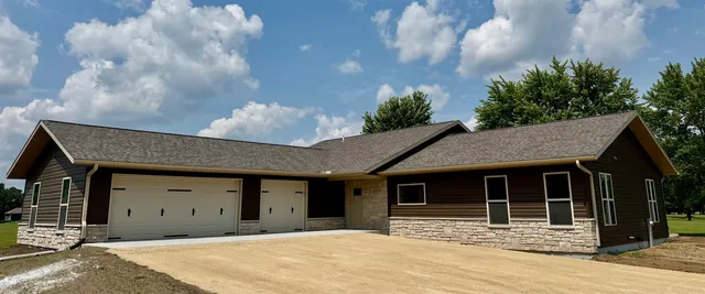$463,900 | 1410 County Rd J, Friendship, WI 53934