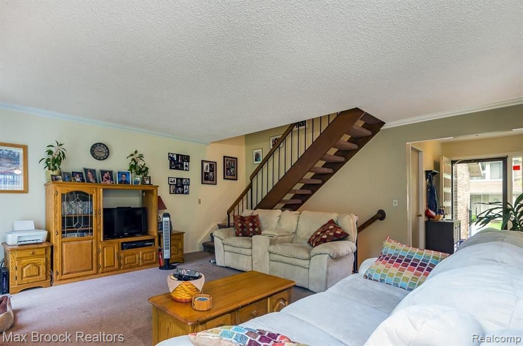 2844 Trailwood Drive Rochester Hills, MI 48309 - Photo 17 of 31