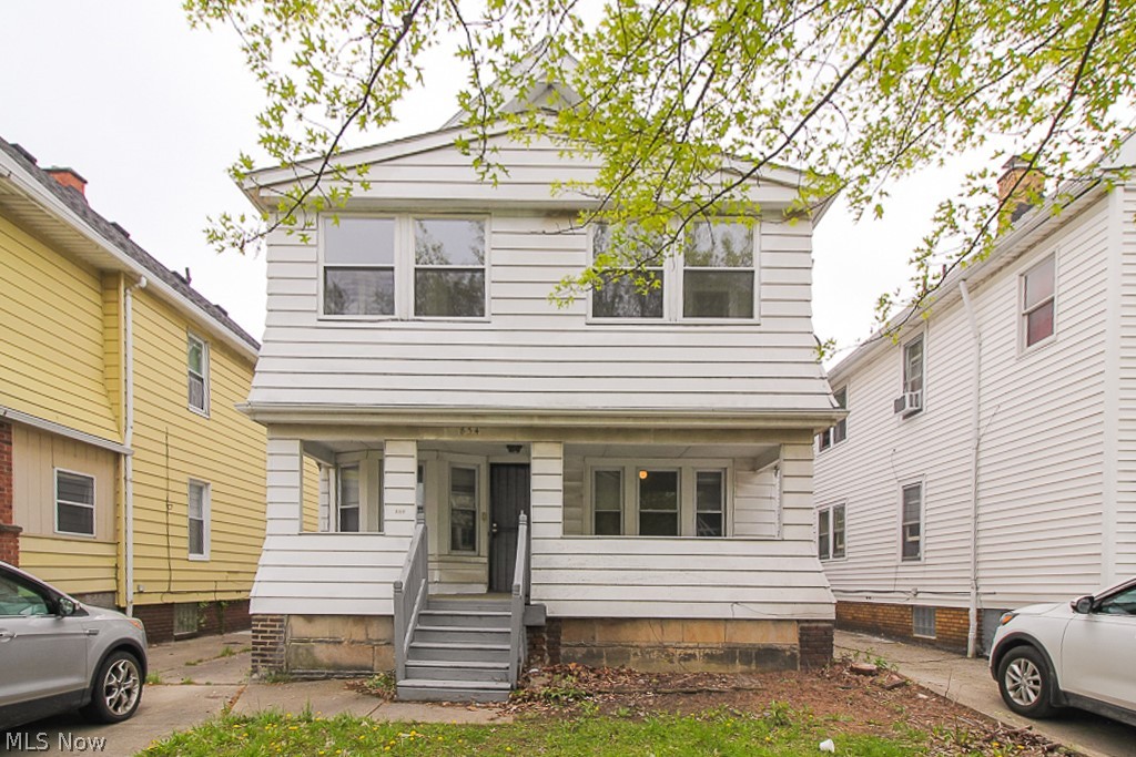 834 Wayside Road Cleveland, OH 44110 - Photo 2 of 34