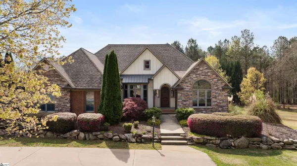 $885,000 | 255 Cane Creek Way, Campobello, SC 29322