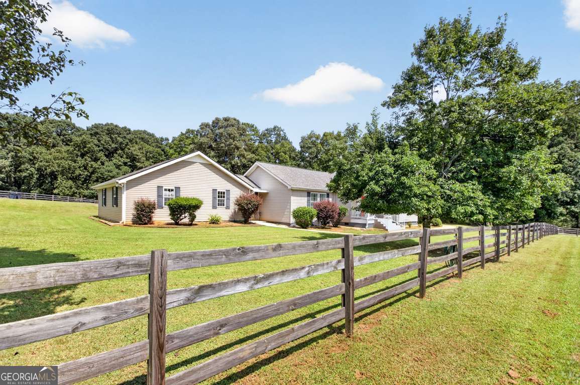 849 Floyd Road Danielsville, GA 30633 - Photo 30 of 34 Gallery Image 30