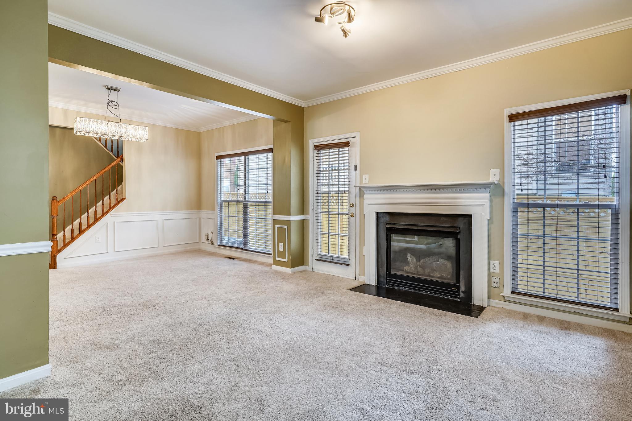 8287 Laurel Heights Loop Lorton, VA 22079 - Photo 8 of 50