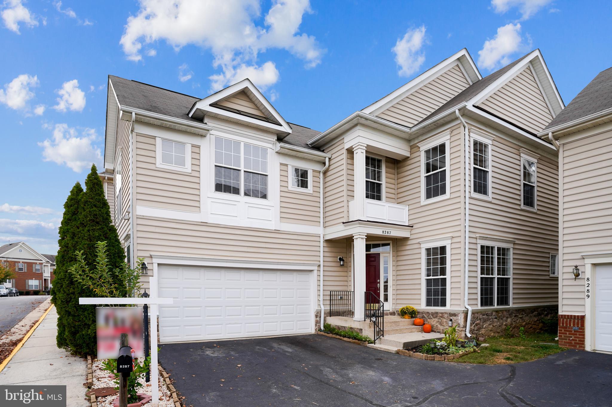 8287 Laurel Heights Loop Lorton, VA 22079 - Photo 3 of 50