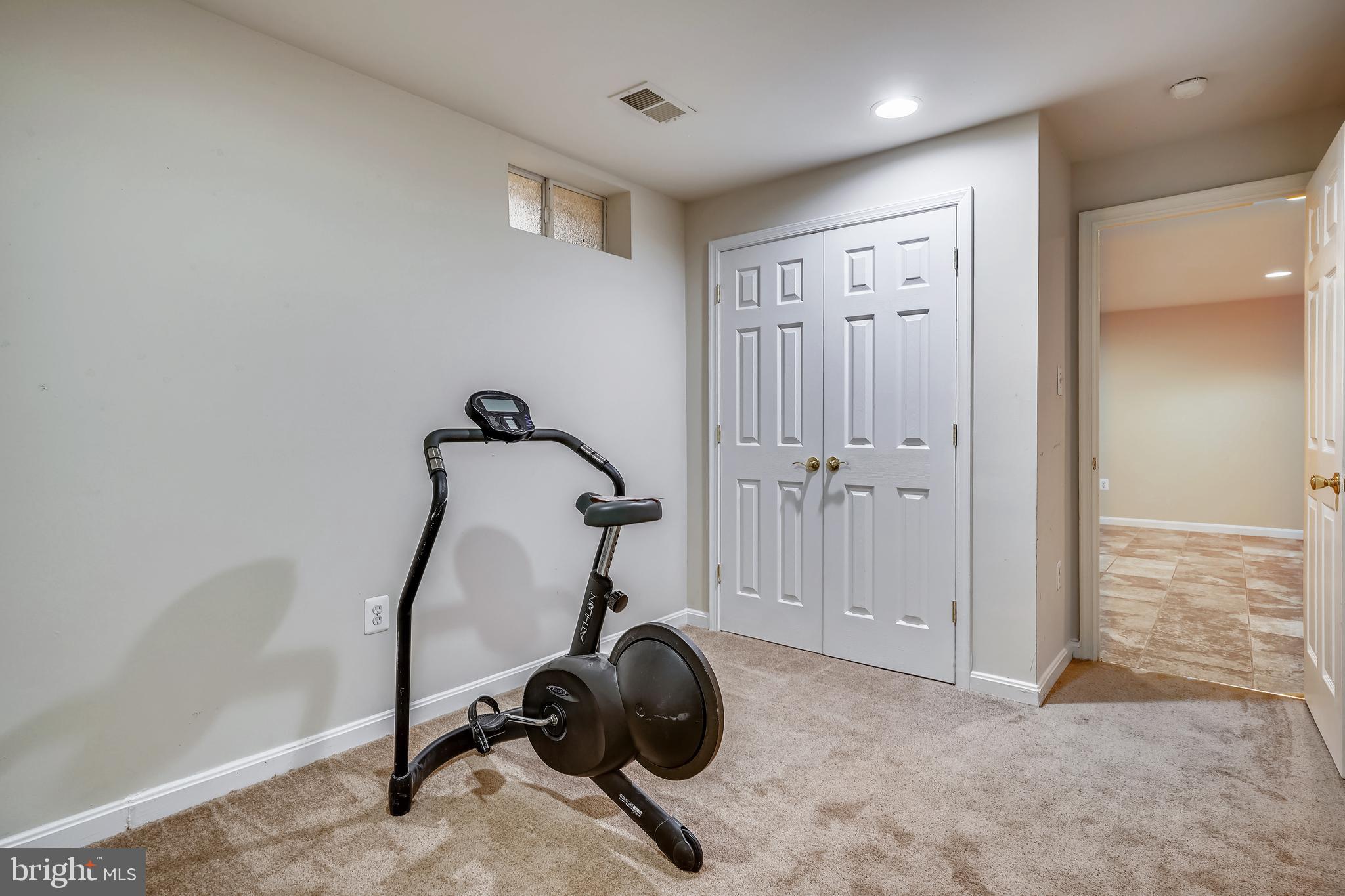 8287 Laurel Heights Loop Lorton, VA 22079 - Photo 38 of 50