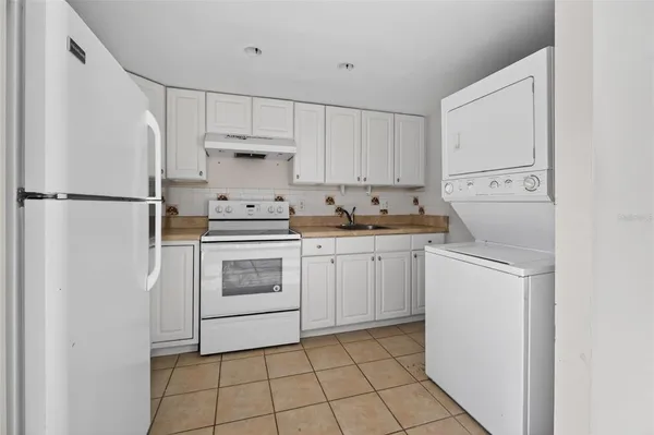 $119,900 | 5916 Village Circle North, Unit 5916, Orlando, FL 32822