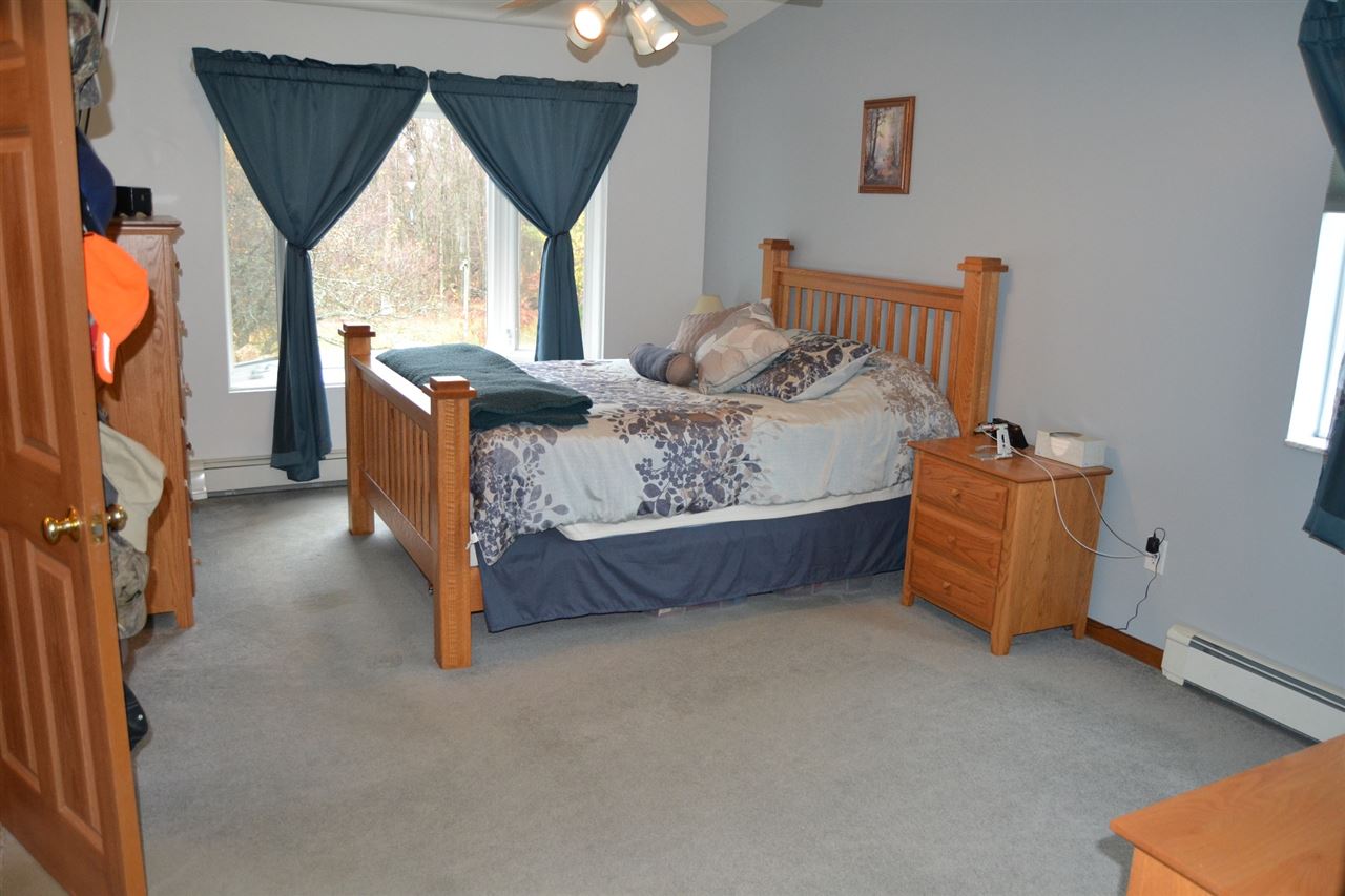 1209 Rough Court Roscommon, MI 48653 - Photo 9 of 42 1881509-8.JPG