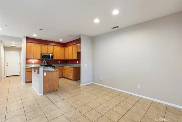 $3,500 | 6228 Manzanita Way, Riverside, CA 92504