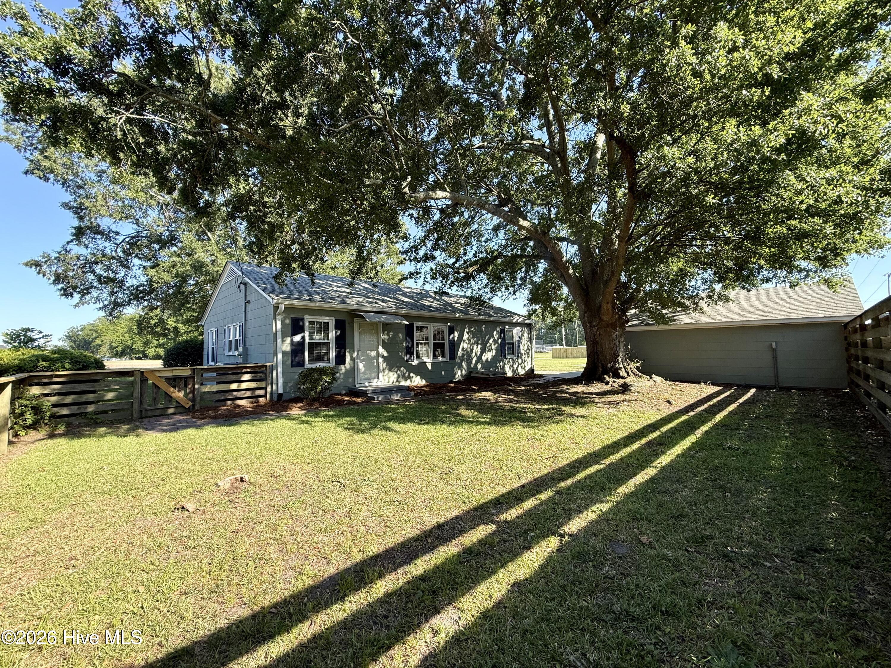 161 Walhurst Avenue Chocowinity, NC 27817 - Photo 10 of 73