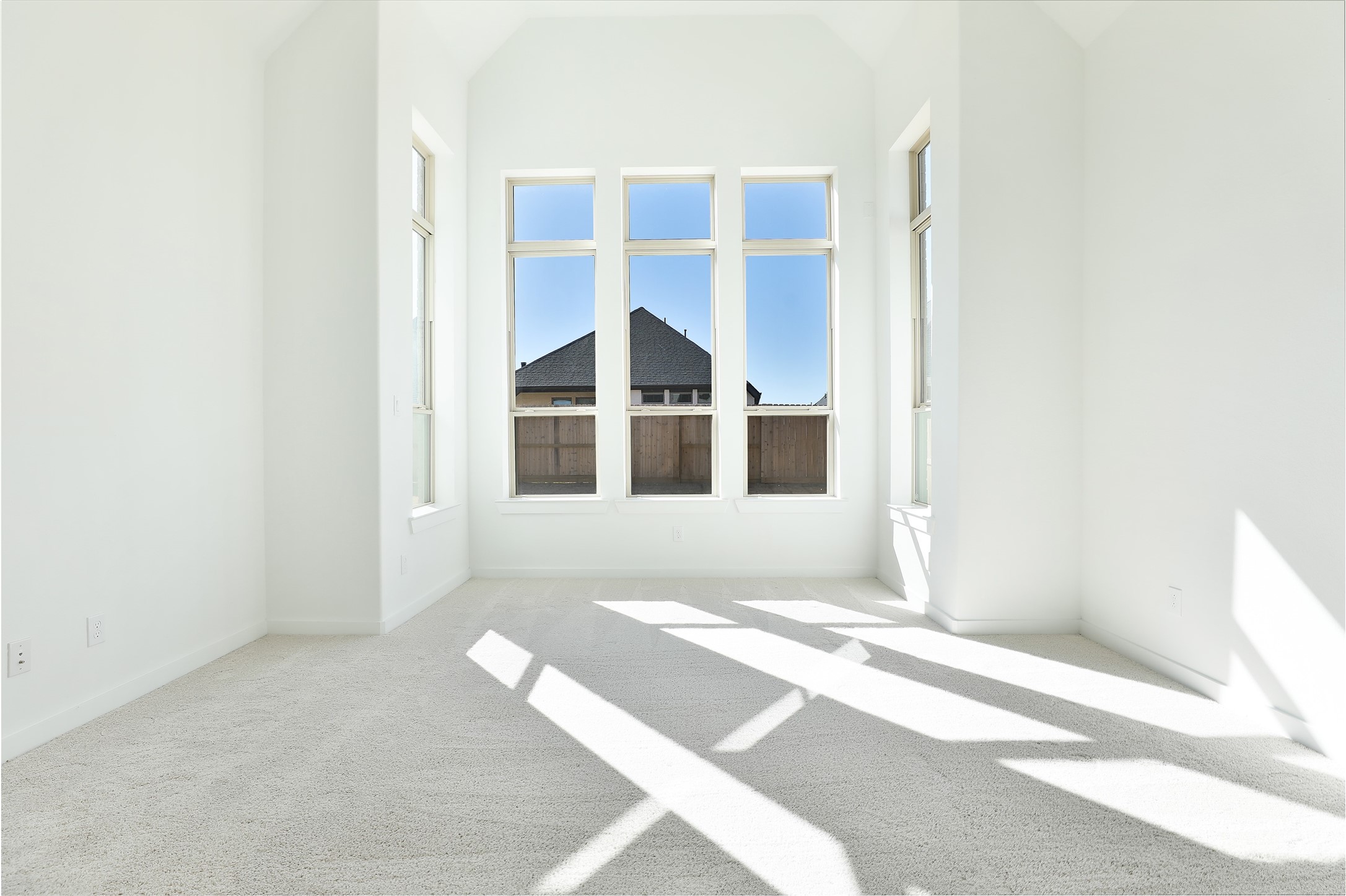 4222 Ana Ridge Lane Fulshear, TX 77441 - Photo 26 of 50 Master bedroom with bonus sitting area