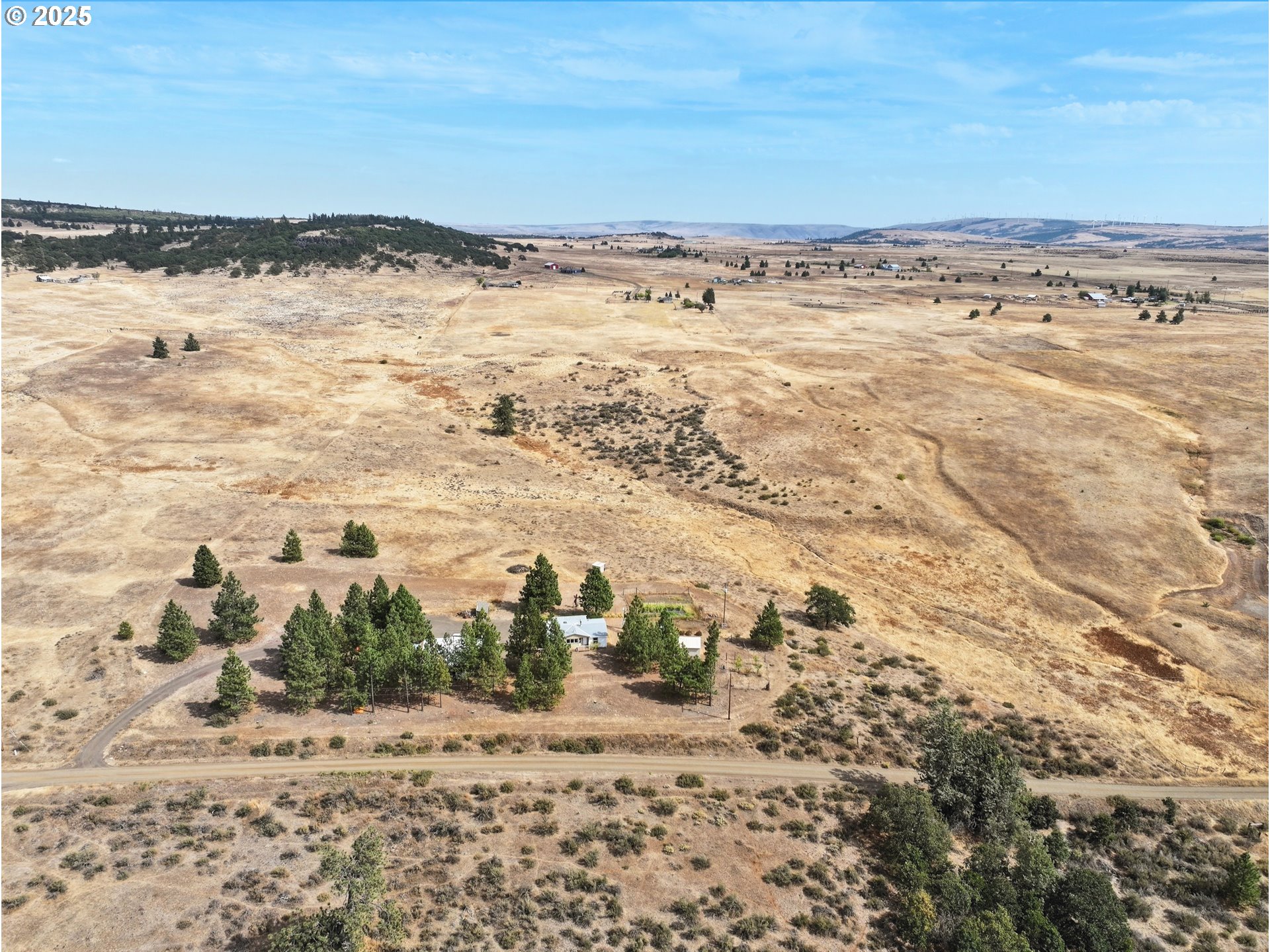 44 Pumphouse Road Goldendale, WA 98620 - Photo 2 of 35 a view of beach and ocean