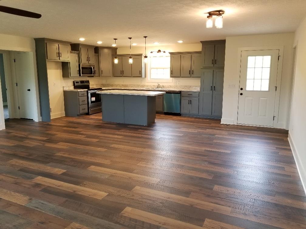2425 Browning Branch Road Bethpage, TN 37022 - Photo 4 of 13 Gallery Image 4